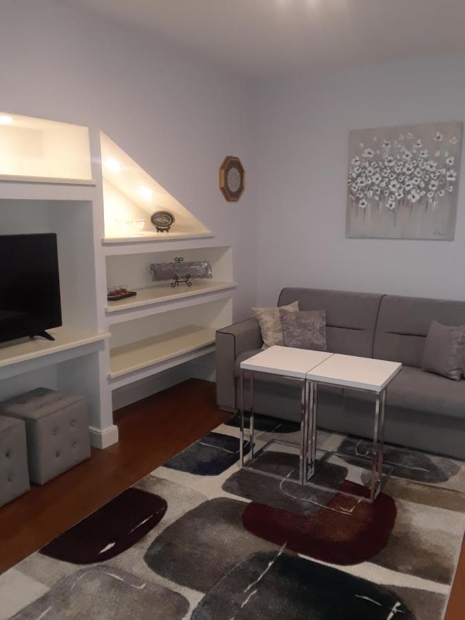 New Kosljun Apartment Short Walk To Beach Buitenkant foto